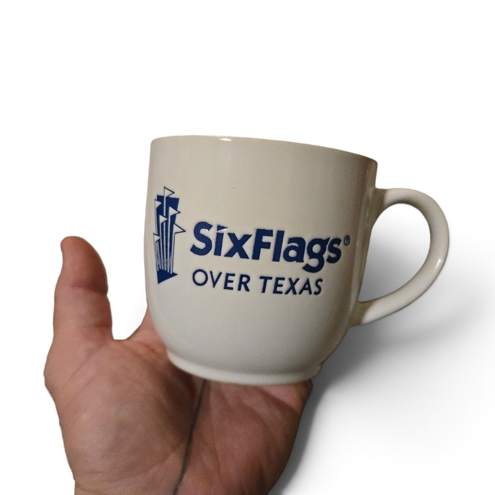 VTG Six Flags Over Texas Barrel Mug White Blue Ceramic Souvenir Coffee Cup Japan